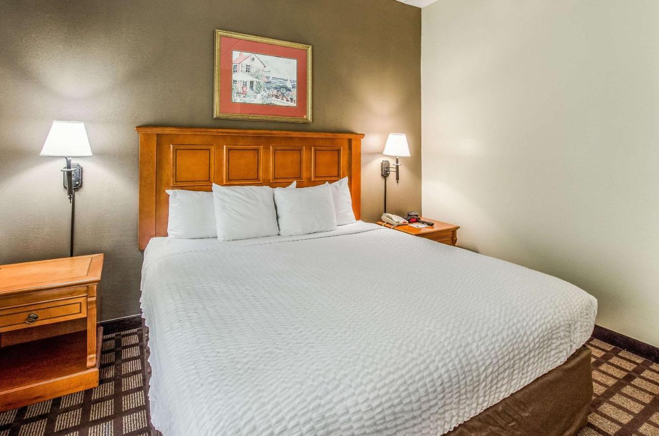 Savannah Gateway Hotel & Suites Georgetown Екстериор снимка