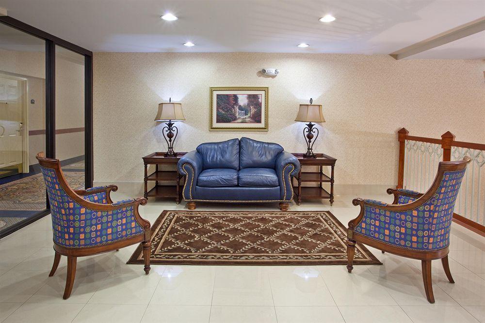Savannah Gateway Hotel & Suites Georgetown Екстериор снимка