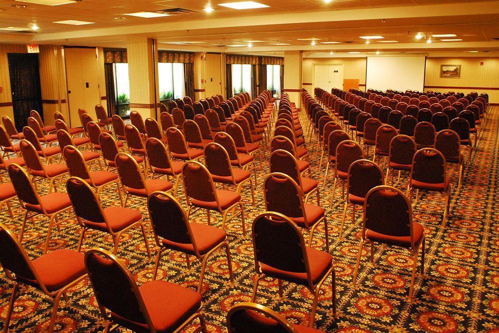 Savannah Gateway Hotel & Suites Georgetown Екстериор снимка