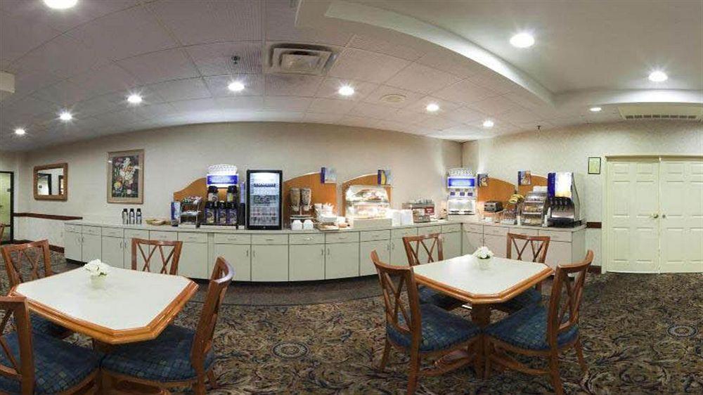 Savannah Gateway Hotel & Suites Georgetown Екстериор снимка