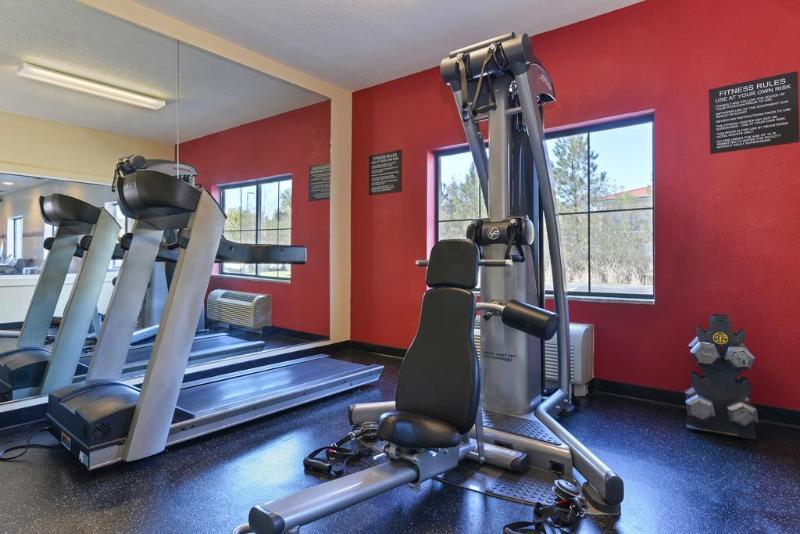 Savannah Gateway Hotel & Suites Georgetown Екстериор снимка