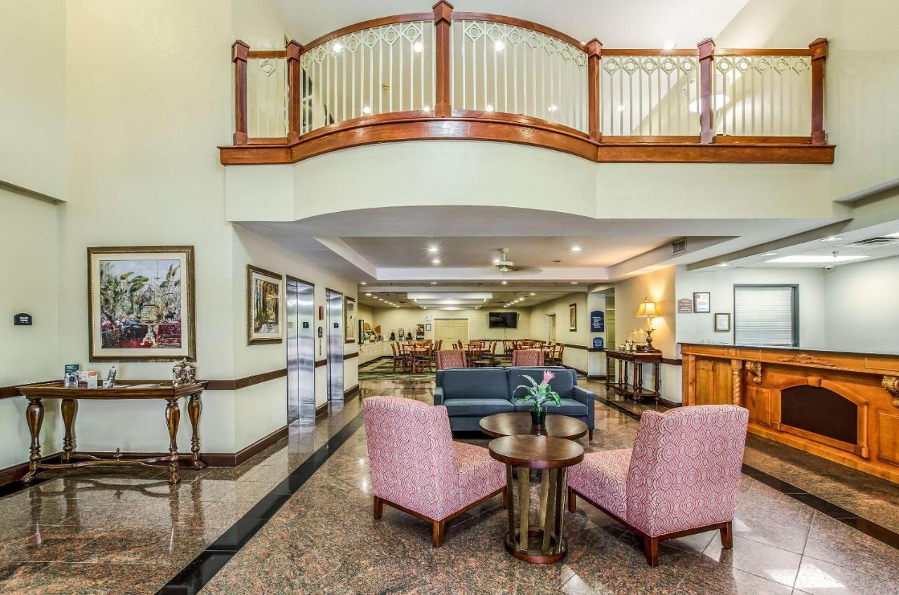 Savannah Gateway Hotel & Suites Georgetown Екстериор снимка