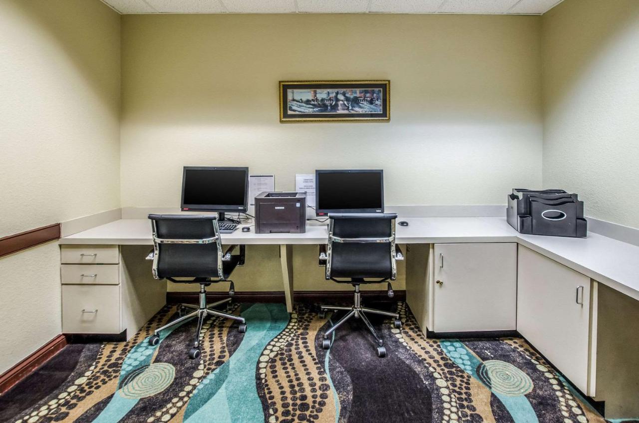 Savannah Gateway Hotel & Suites Georgetown Екстериор снимка