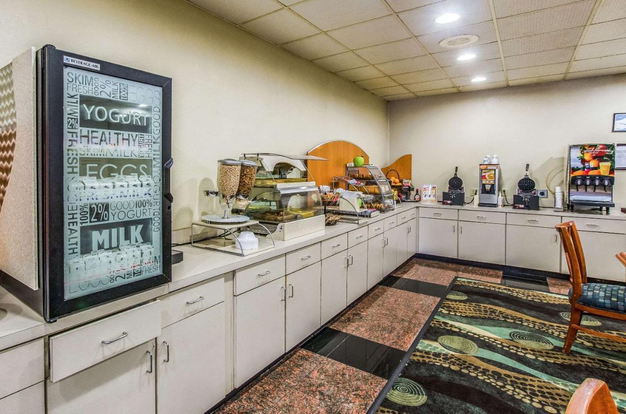 Savannah Gateway Hotel & Suites Georgetown Екстериор снимка